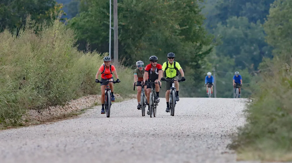 Cyclists and Farmers Meet to Learn about Rural Recreational Roads